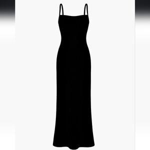 Elegant Black Maxi Dress